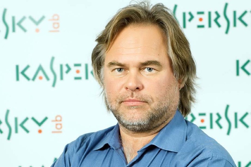 Евгений Касперский: Улс орнууд хэдийнэ кибер армитай болсон
