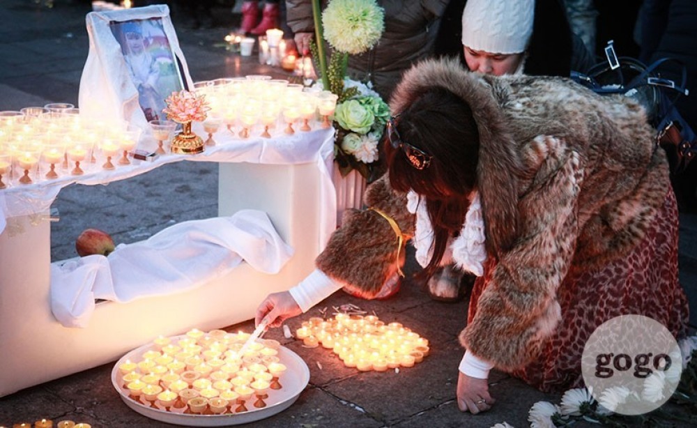 Олон зуун иргэн ХҮҮХДИЙН ХҮЧИРХИЙЛЛИЙГ тэвчихгүй гэдгээ илэрхийллээ