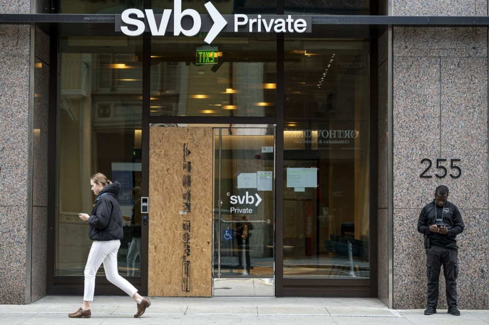 Холбооны Нөөцийн банк "Silicon Valley Bank"-тай холбоотойгоор дотооддоо ...