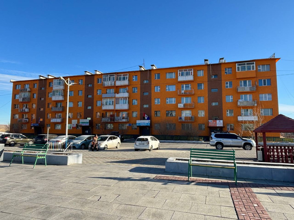 Орон нутгийн хөгжлийн сангийн хөрөнгөөр 12 орон сууцны фасадыг шинэчилжээ