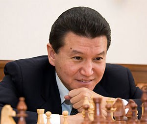 Кирсан Илюмжинов Халимагийн Ерөнхийлөгчийн суудлаасаа огцорно